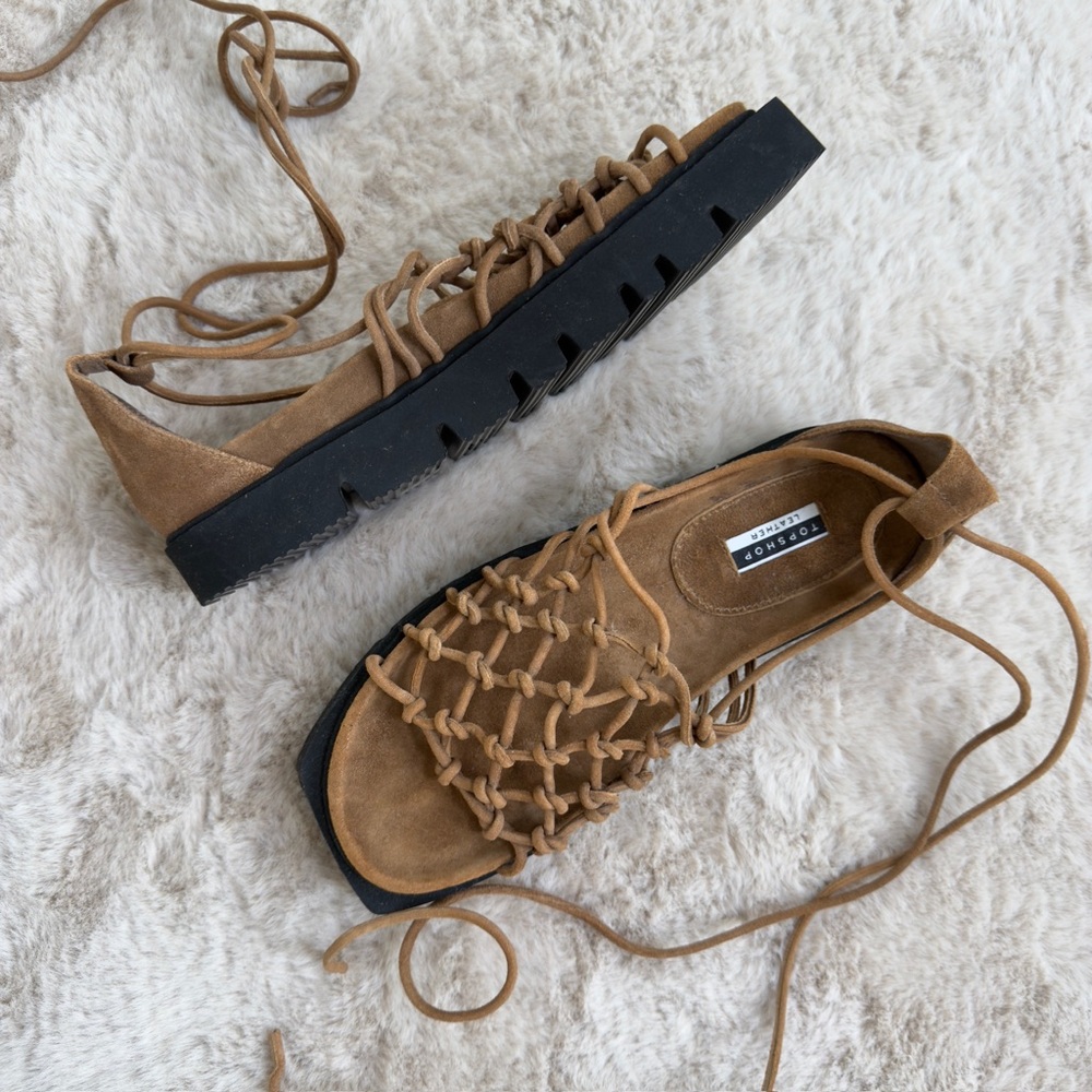 NEW / TOPSHOP / Women's Genuine Suede Tan Lace-Up Braided Platform Sandals